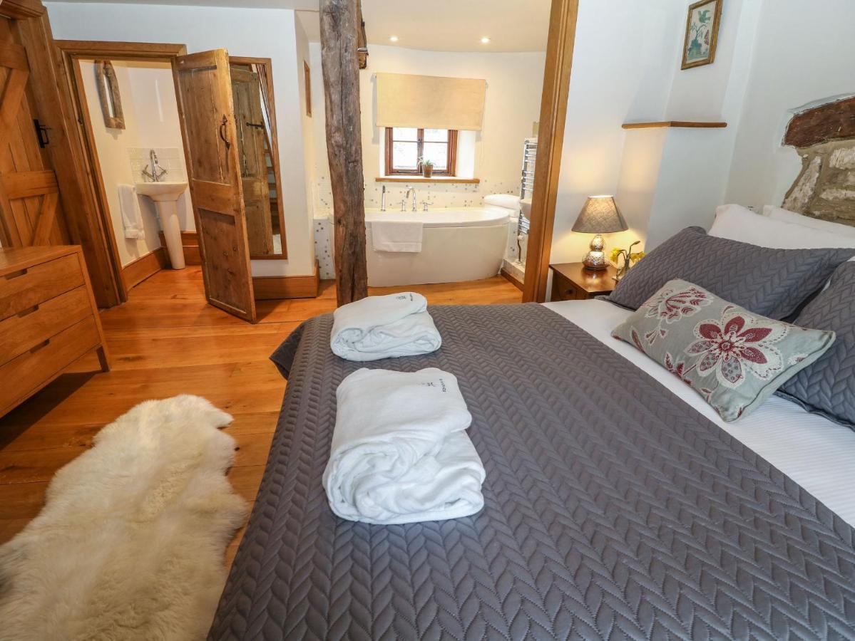 Castle Combe Cottage Экстерьер фото
